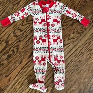 Hanna Andersson Red and White Reindeer Kids Pajamas